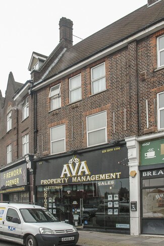 Plus de détails pour 659 Watford Way, Londres - Local commercial à louer