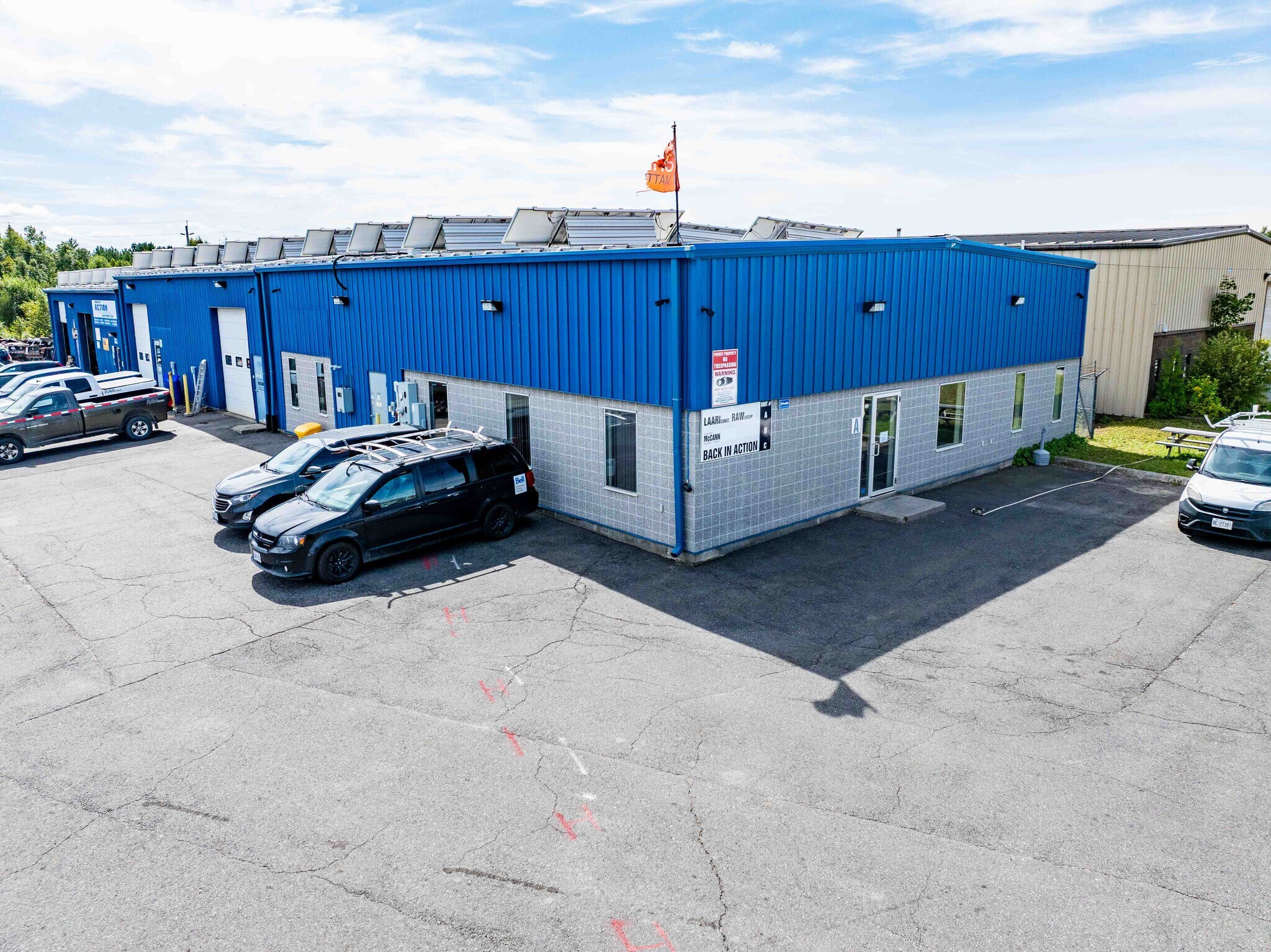 125 Magill St, Lively, ON à louer Aérien– Image 1 sur 7