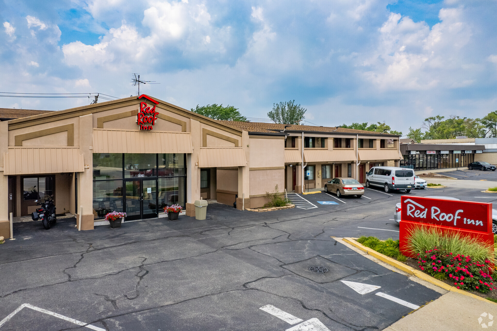9424 Waukegan Rd, Morton Grove, IL à vendre Photo principale– Image 1 sur 10