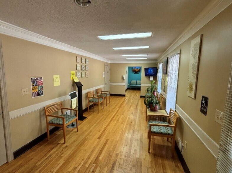 277 E Broad St, Fairburn, GA à vendre - Photo intérieure – Image 3 sur 9