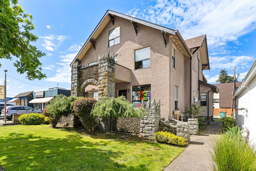 408 N Meridian Ave, Puyallup, WA à vendre - Photo de l’immeuble – Image 3 sur 19