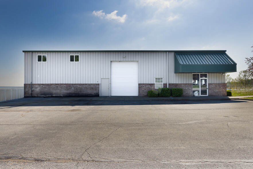 1050 W Innovation Dr, Kearney, MO à vendre - Photo de l’immeuble – Image 1 sur 19