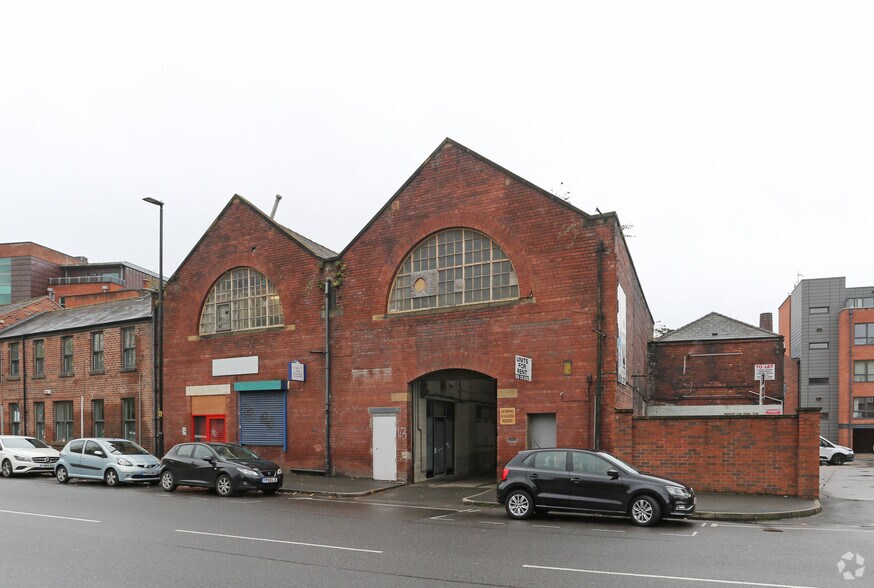 43 Mowbray St, Sheffield à louer - Photo principale – Image 1 sur 4