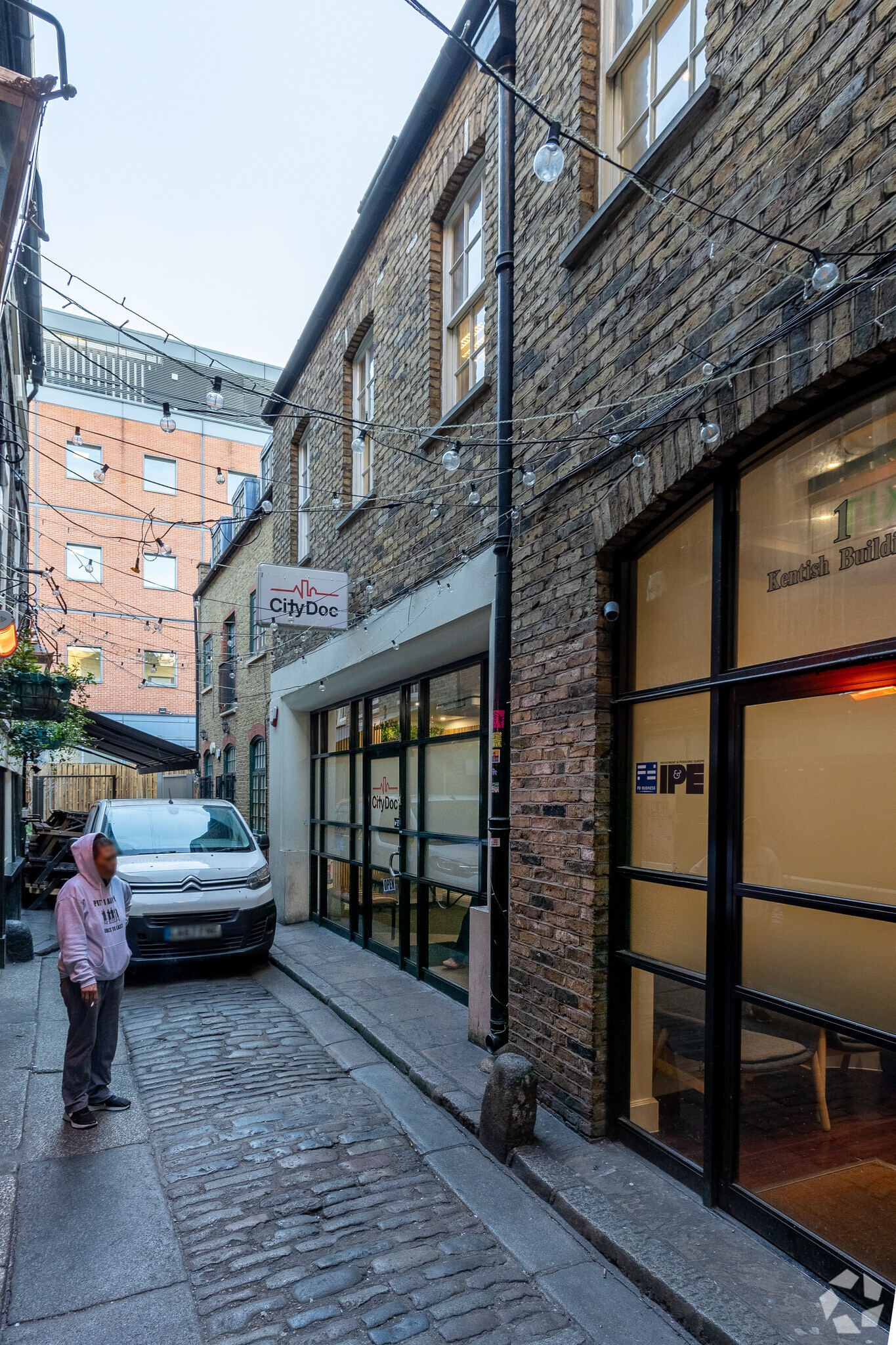123A Borough High St, Londres à louer Photo principale– Image 1 sur 5
