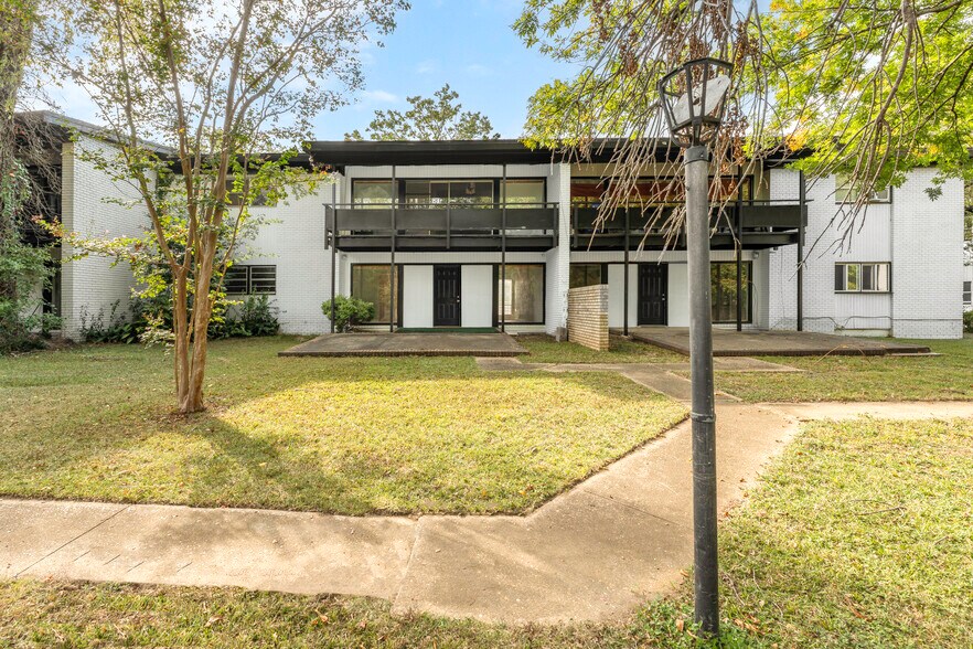 3701-3743 Wesley Dr, Montgomery, AL à vendre - Photo principale – Image 1 sur 32