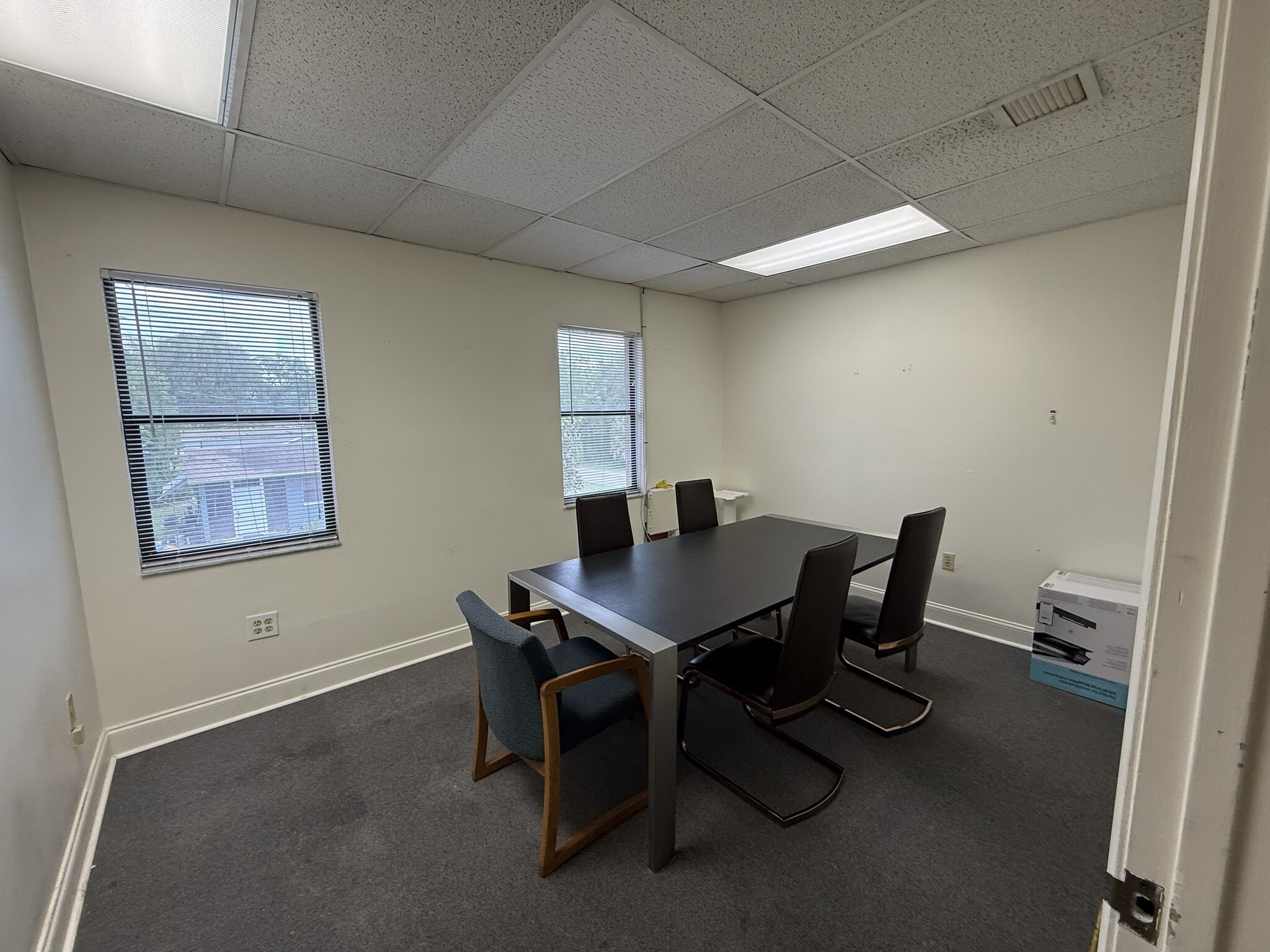 720-722 E Fletcher Ave, Tampa, FL à louer Photo intérieure– Image 1 sur 4