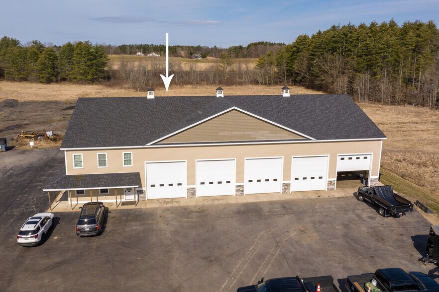 381 Portland St, Berwick, ME à louer - Photo de l’immeuble – Image 2 sur 20