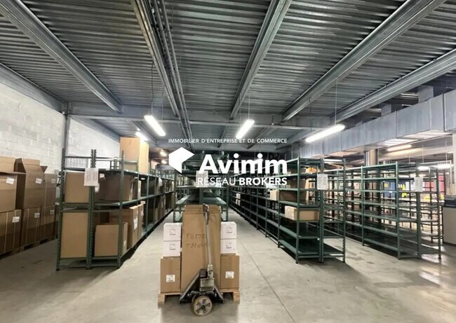 Plus de détails pour Industriel/Logistique à vendre