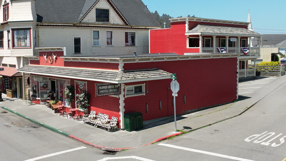 577 Main St, Ferndale, CA à vendre - Photo de l’immeuble – Image 1 sur 42