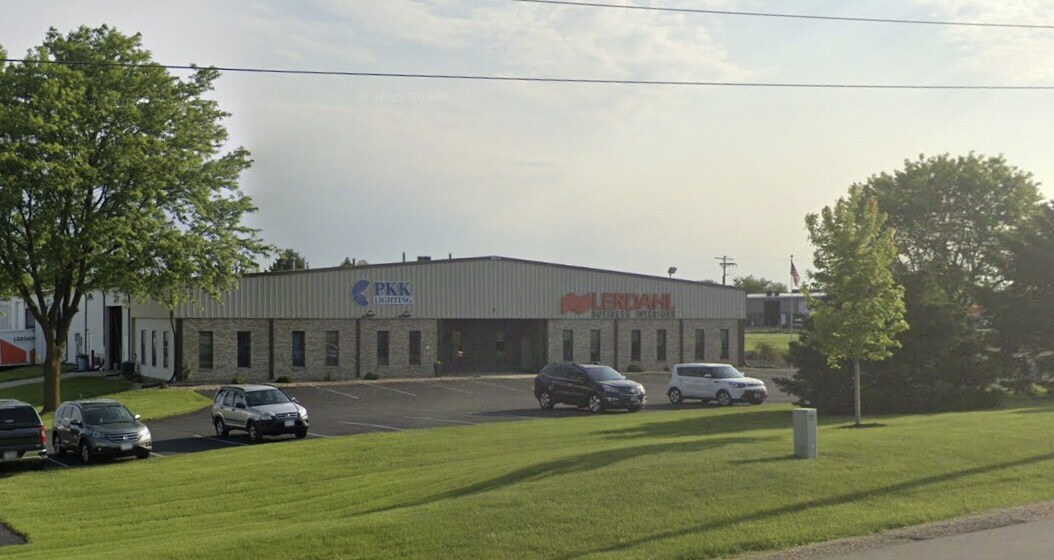 7182 US Highway 14, Middleton, WI à louer Photo principale– Image 1 sur 2