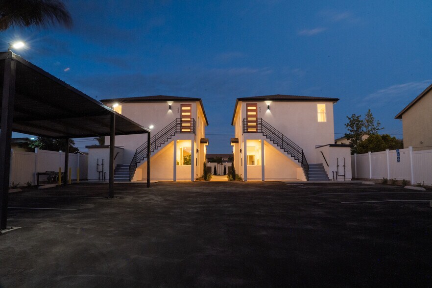 630 N Juniper St, Escondido, CA à vendre - Photo de l’immeuble – Image 1 sur 20