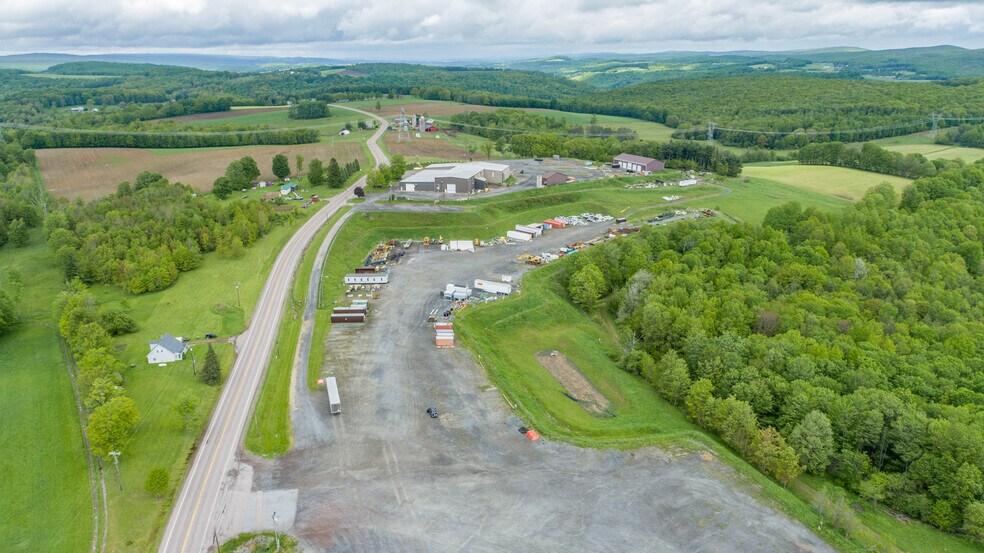 12072 Bittinger Rd, Grantsville, MD à vendre - Photo de l’immeuble – Image 2 sur 77