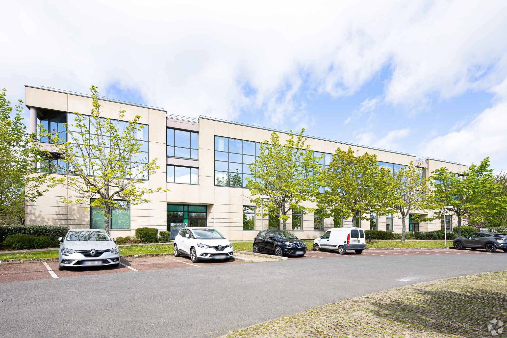 3 Avenue Du Canada, Les Ulis à louer Photo principale– Image 1 sur 3