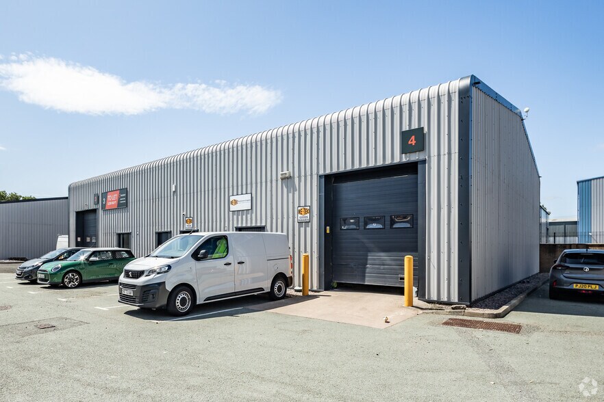 Sixth Ave, Deeside à louer - Photo de l’immeuble – Image 2 sur 2