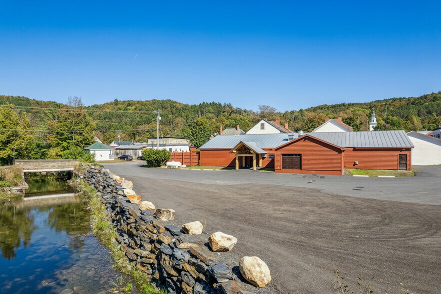 1 Maple ave, Chelsea, VT à vendre - Photo de l’immeuble – Image 2 sur 50