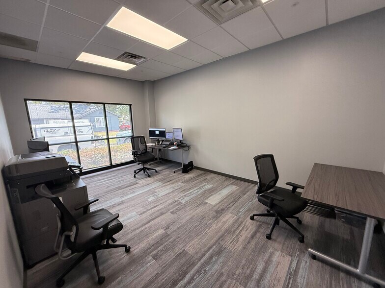 1003 Laurens Rd, Greenville, SC à louer - Photo intérieure – Image 3 sur 10