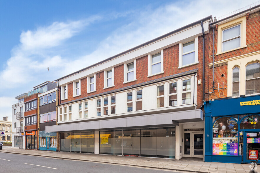 16-20 The Causeway, Teddington à louer - Photo principale – Image 1 sur 11