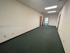 1701 Sunset Ave, Rocky Mount, NC à vendre Photo intérieure– Image 2 sur 6