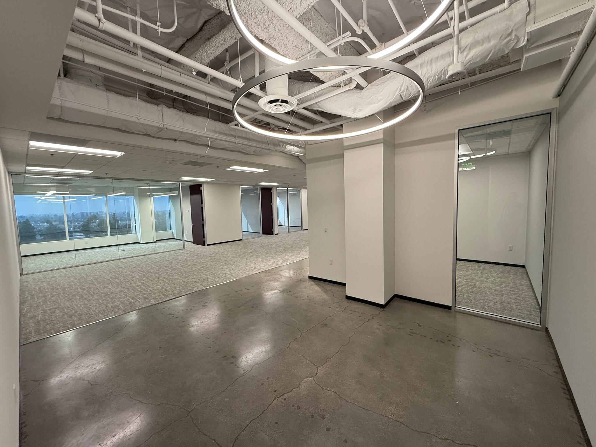 770 The City Dr S, Orange, CA à louer Photo intérieure– Image 1 sur 6