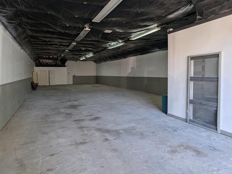 10905 S US Highway 41, Gibsonton, FL à louer - Photo de l’immeuble – Image 2 sur 5