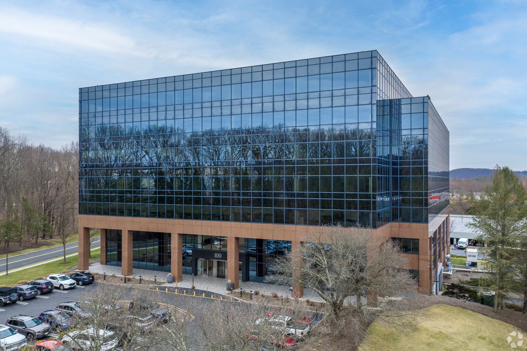 100 Enterprise Dr, Rockaway, NJ à louer Photo de l’immeuble– Image 1 sur 27