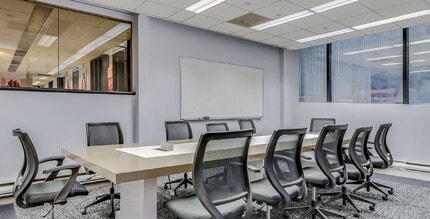 690-700 Boul René-Lévesque O, Montréal, QC à louer Photo intérieure– Image 1 sur 7