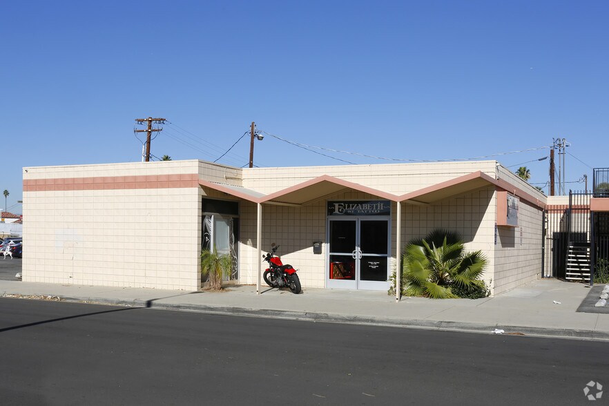3730 Elizabeth St, Riverside, CA à vendre - Photo de l’immeuble – Image 3 sur 3
