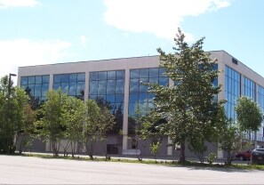 4341 B St, Anchorage, AK à louer - Photo de l’immeuble – Image 3 sur 7