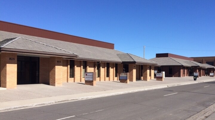 825-855 Railroad St, Elko, NV à louer - Photo de l’immeuble – Image 2 sur 3