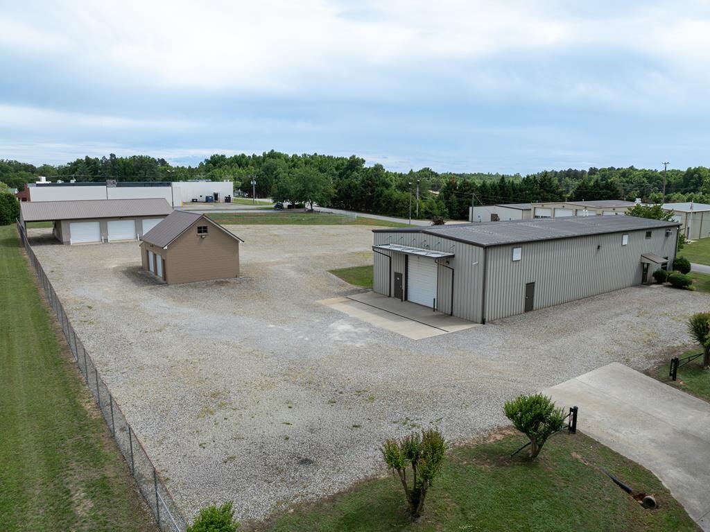 471 Osborne St, Keysville, VA à vendre Photo principale– Image 1 sur 29