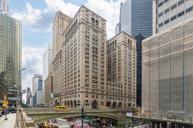 Plus de détails pour 125 Park Ave, New York, NY - Coworking à louer
