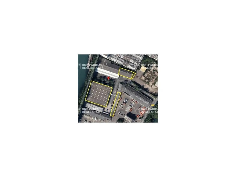 Local d’activités dans L'ILE-SAINT-DENIS à louer - Photo de l’immeuble – Image 3 sur 8