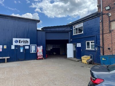 Manor Rd, Erith à louer - Photo de l’immeuble – Image 2 sur 2