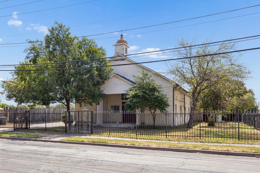 2602 Kings Rd, Dallas, TX à vendre - Photo de l’immeuble – Image 3 sur 36