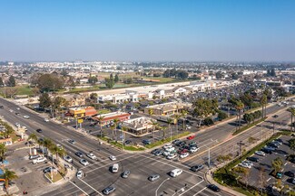 Plus de détails pour 7011 Warner Ave, Huntington Beach, CA - Local commercial à louer