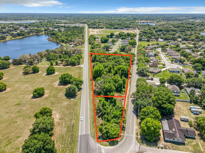 CR 33, Mascotte, FL à vendre - Photo principale – Image 1 sur 8