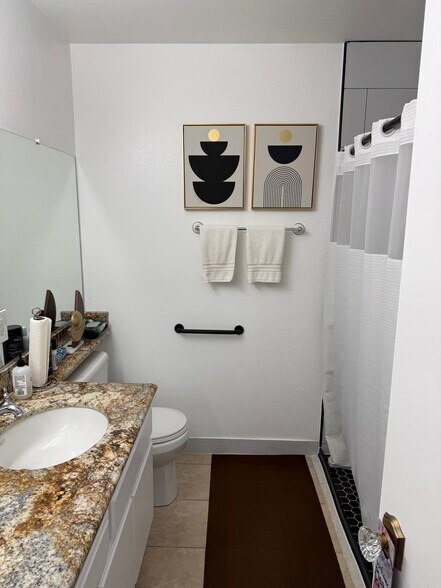 43903 Kennsington Pl, Lancaster, CA à vendre - Photo de l’immeuble – Image 2 sur 4