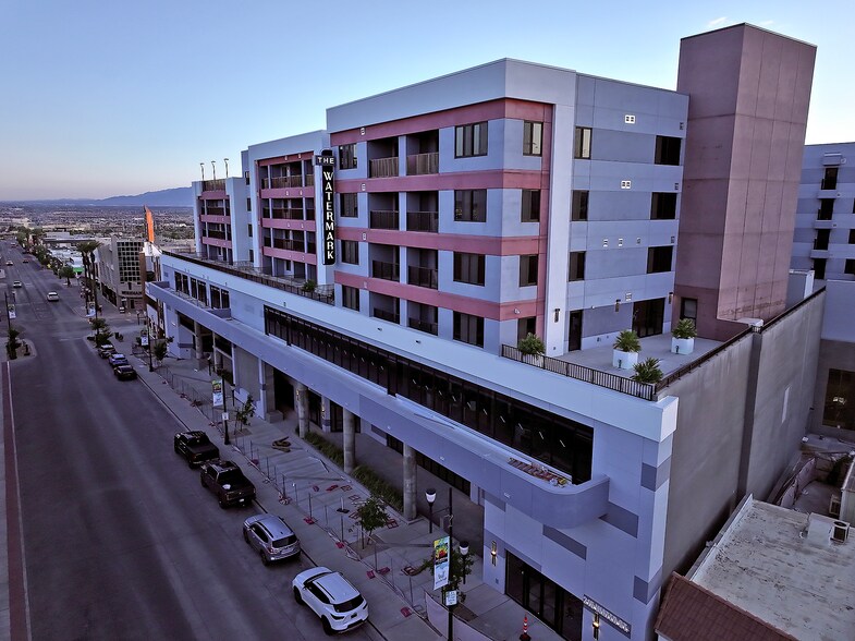 215-219 S Water St, Henderson, NV à vendre - Photo de l’immeuble – Image 3 sur 34
