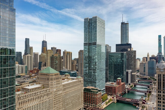 Plus de détails pour 300 N LaSalle St, Chicago, IL - Bureau à louer