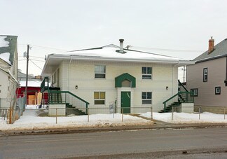 Plus de détails pour 10645 95th St NW, Edmonton, AB - Logement à vendre