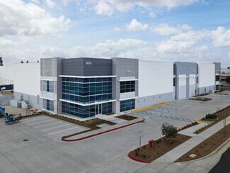 Plus de détails pour 1900 E Locust St, Ontario, CA - Industriel/Logistique à louer