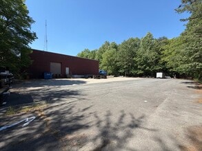 400 E Arrowhead Dr, Charlotte, NC à louer Photo intérieure– Image 2 sur 8