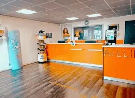 Local d'activités dans Égly à vendre - Photo de l’immeuble – Image 2 sur 8