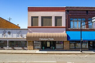 Plus de détails pour 811 Oregon St, Oshkosh, WI - Local commercial à vendre