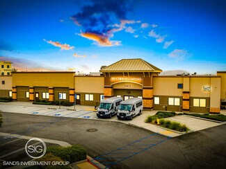 Plus de détails pour 16427 Sierra Lakes Pky, Fontana, CA - Local commercial à vendre