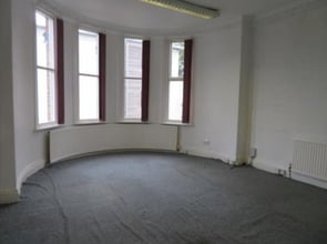 5-7 High Ln, Manchester à louer Photo intérieure– Image 1 sur 2