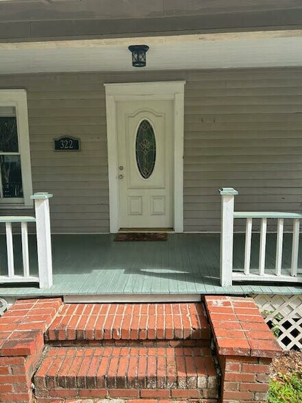 322 W Park Ave, Tallahassee, FL à louer - Photo de l’immeuble – Image 2 sur 15