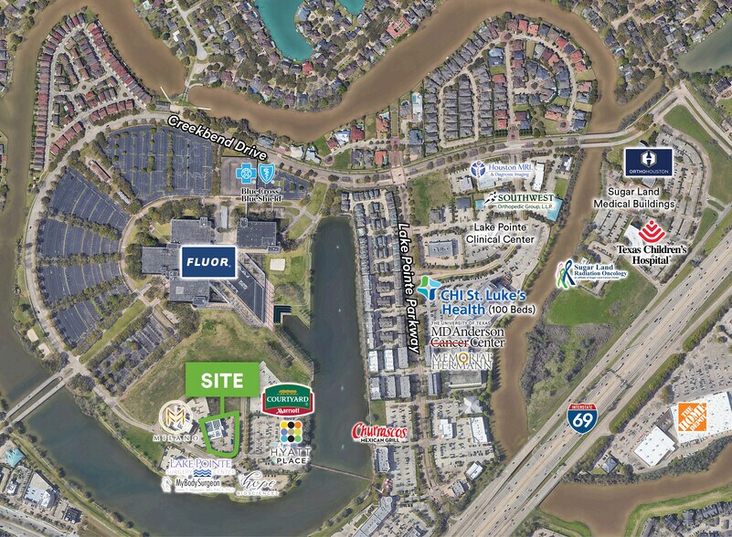 16701 Creek Bend Dr, Sugar Land, TX à louer - Photo de l’immeuble – Image 2 sur 14