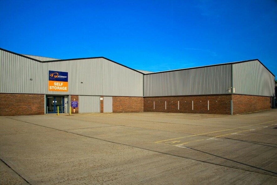 242-248 Gosport Rd, Fareham à louer - Photo de l’immeuble – Image 2 sur 5