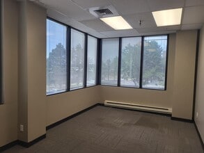 10800 E Bethany Dr, Aurora, CO à louer Photo intérieure– Image 2 sur 9